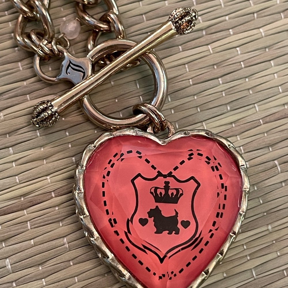 JUICY COUTURE Vintage Peach Heart Scotty Dog Toggle Necklace
